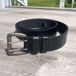 Black wide belt 
